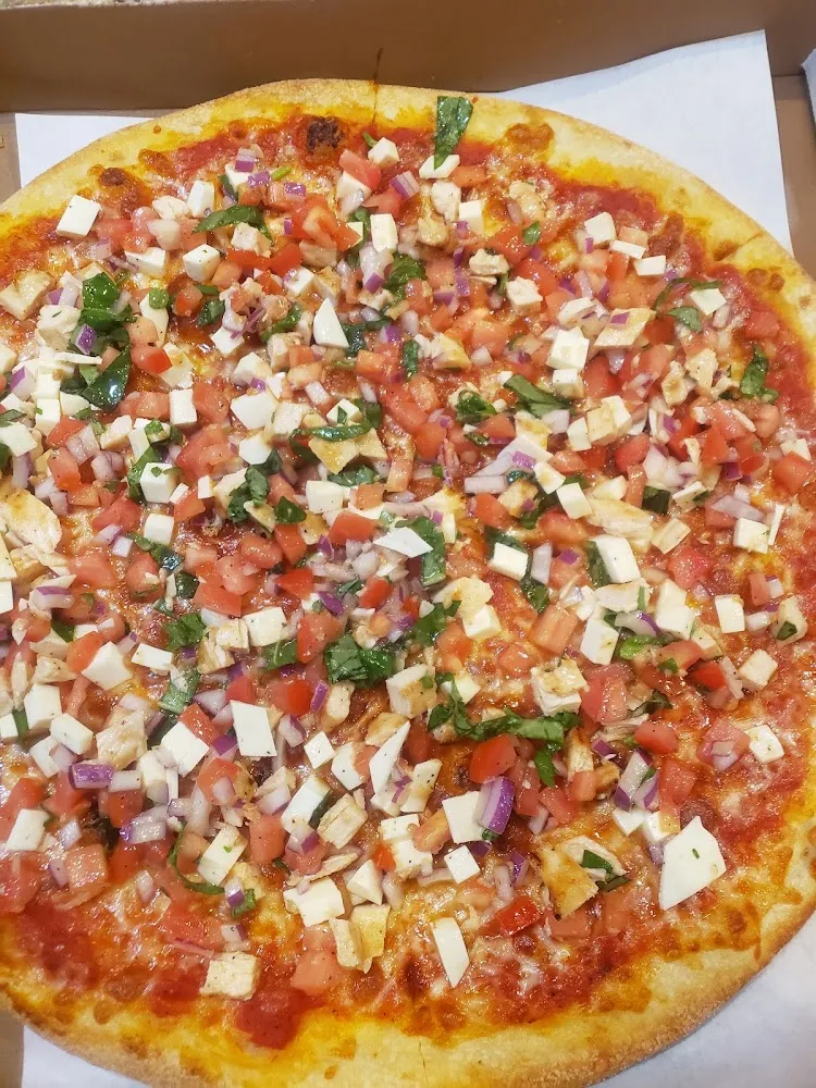 Chicken María Pizza